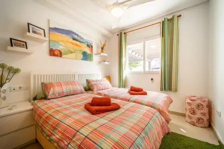 Maison de vacances avec 3 chambres à Roldán, Maison 10 personnes à Roldán - Photo 2