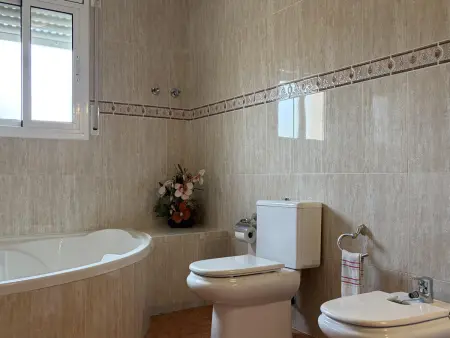 Villa proche des criques - 8 pers., Gite 8 personnes à Mont roig del camp - Photo 27