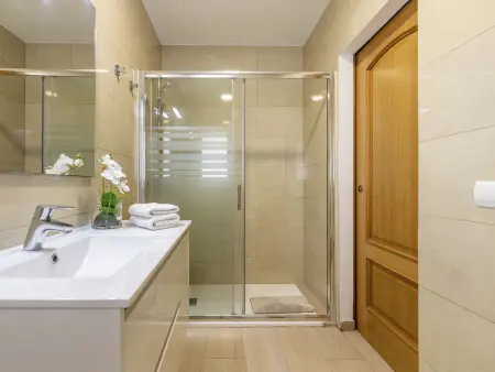 Villa méditerranéenne avec piscine privée - Vue mer modeste - Photo 32