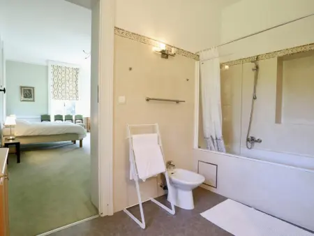 Chateau Vallez, Superbe château avec piscine extérieure - Photo 21