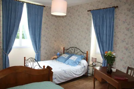 Manoir charmant à Beaumont-en-Véron avec jardin - Photo 11