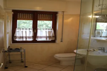 Santa Marina 2, Charmant appartement avec piscine près de Bardolino - Photo 15
