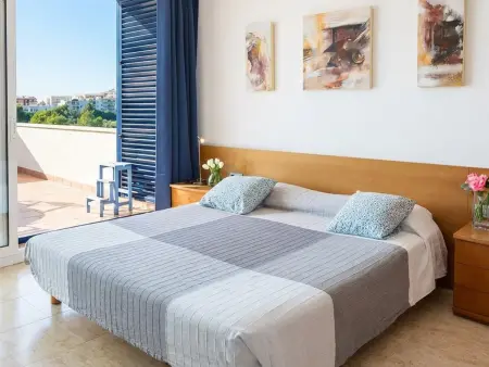 Villa avec piscine et animaux OK - 18 pers., Villa 11 personnes à Sitges - Photo 28