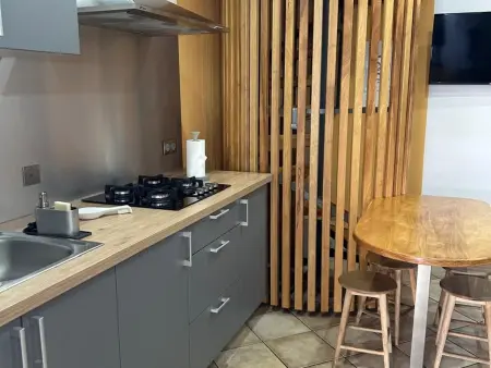 Maison avec piscine privée, parking, clim - 4 pers. - Photo 8