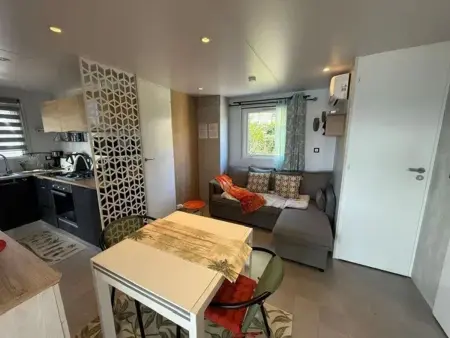 Bungalow à Saint-Raphaël avec Piscine et Vue Mer - Photo 7