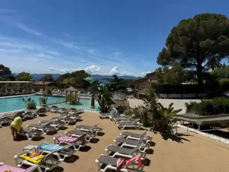 Bungalow à Saint-Raphaël avec Piscine et Vue Mer - Photo 10