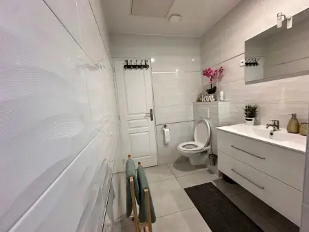 Appartement avec balcon à Freneuse - 54 m², Appartement 9 personnes à Freneuse - Photo 7