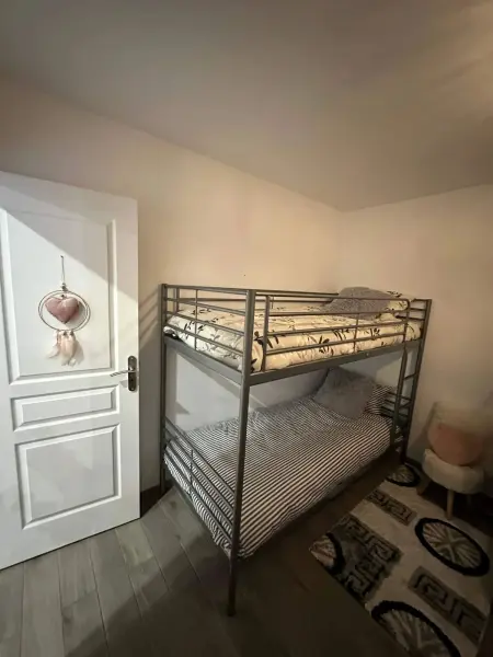 Appartement avec balcon à Freneuse - 54 m², Appartement 9 personnes à Freneuse - Photo 14