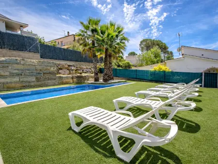 Villa moderne, piscine privée - 8 pers., Villa 8 personnes à Sils - Photo 5