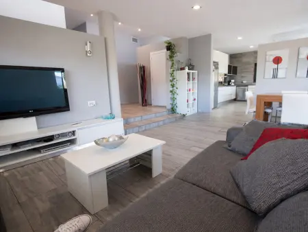 Villa moderne, piscine privée - 8 pers., Villa 8 personnes à Sils - Photo 6