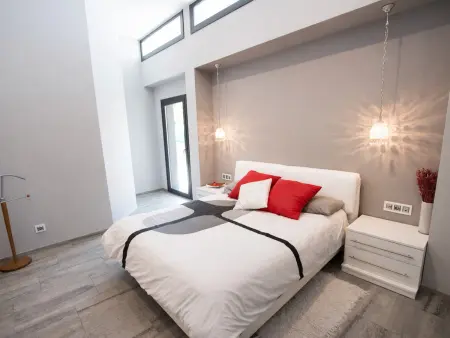 Villa moderne, piscine privée - 8 pers., Villa 8 personnes à Sils - Photo 12