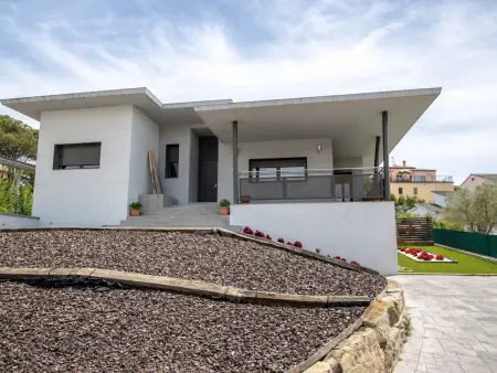 Villa moderne, piscine privée - 8 pers., Villa 8 personnes à Sils - Photo 24