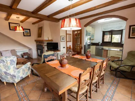 Villa avec piscine privée - 9 pers., Villa 9 personnes à Vacarisses - Photo 4