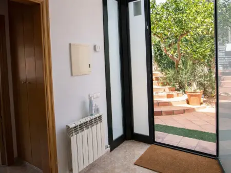 Villa avec piscine privée près de Barcelone, Villa 6 personnes à Torrelles de Llobregat - Photo 25