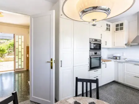 Villa élégante avec piscine - 6 pers., Villa 6 personnes à Corbera de Llobregat - Photo 10