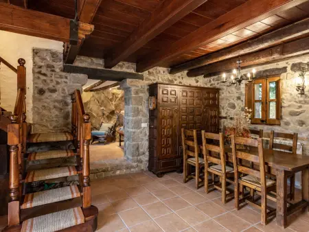 Villa rustique, piscine privée, vue montagne - 14 pers. - Photo 9