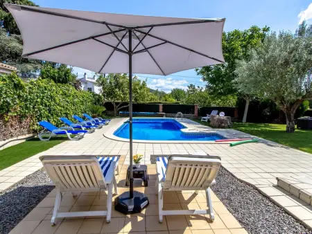 Spacieuse villa avec piscine - 12 pers., Villa 12 personnes à Sentmenat - Photo 8