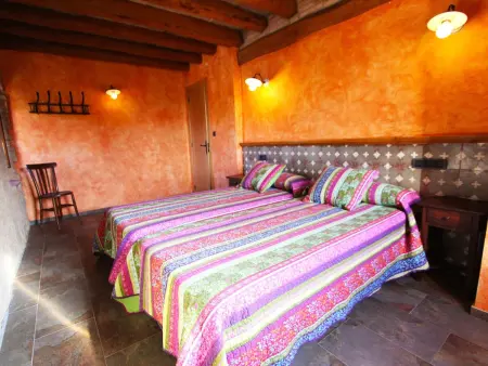 Villa avec piscine privée - 12 pers., Villa 15 personnes à Llobera - Photo 18