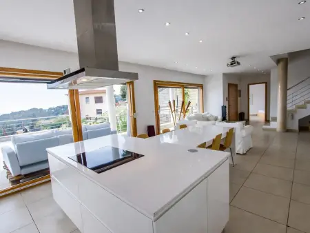 Villa moderne en campagne catalane - 9 pers., Villa 9 personnes à Sant Cebrià de Vallalta - Photo 8