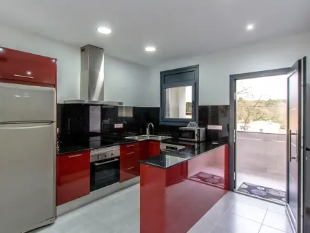 Villa accueillante avec piscine - 8 pers., Villa 8 personnes à Sils - Photo 2