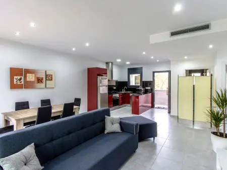 Villa accueillante avec piscine - 8 pers., Villa 8 personnes à Sils - Photo 10