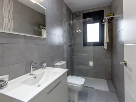 Villa accueillante avec piscine - 8 pers., Villa 8 personnes à Sils - Photo 11