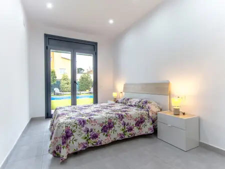 Villa accueillante avec piscine - 8 pers., Villa 8 personnes à Sils - Photo 13