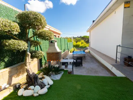Villa accueillante avec piscine - 8 pers., Villa 8 personnes à Sils - Photo 17