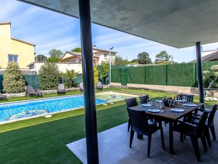 Villa accueillante avec piscine - 8 pers., Villa 8 personnes à Sils - Photo 23