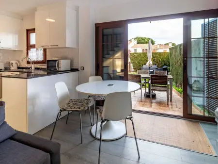 Maison avec piscine et parking - 4 pers., Appartement 4 personnes à Sant Feliu de Guíxols - Photo 10