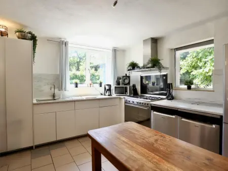 Le Noyer, Belle grande maison avec sauna, jeux et jardin - Photo 3