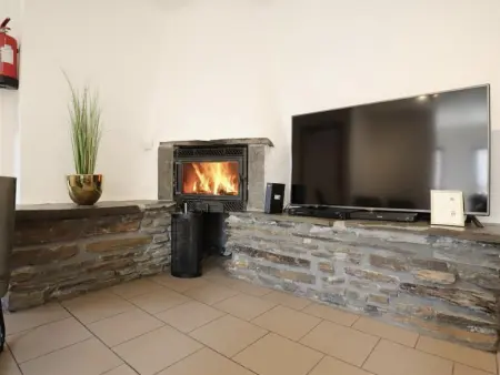 Le Noyer, Belle grande maison avec sauna, jeux et jardin - Photo 10