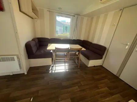 Bungalow confortable avec terrasse à Vic-la-Gardiole - Photo 8