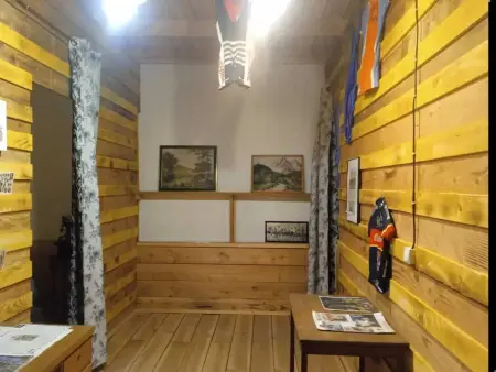 Maison spacieuse à Cussy-en-Morvan avec vue sur la montagne - Photo 22