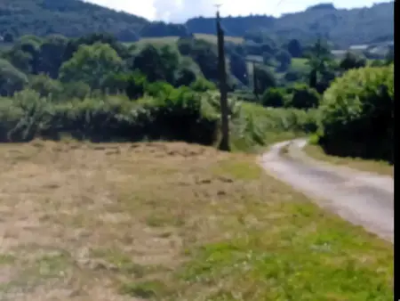 Maison spacieuse à Cussy-en-Morvan avec vue sur la montagne - Photo 23