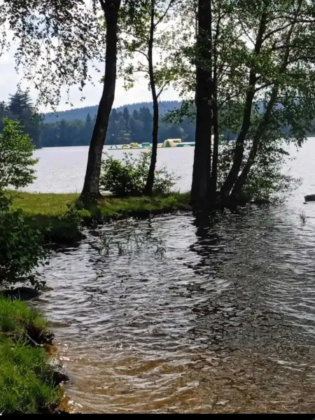 Maison spacieuse à Cussy-en-Morvan avec vue sur la montagne - Photo 31