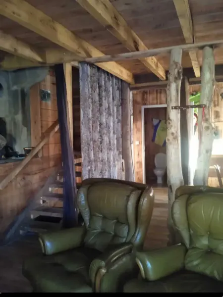 Maison spacieuse à Cussy-en-Morvan avec vue sur la montagne - Photo 36