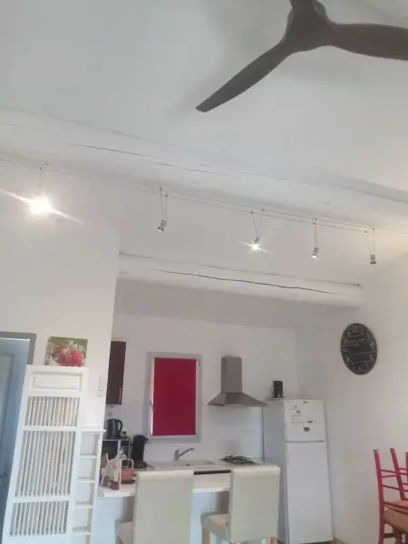 Studio accueillant avec piscine à Cabrières-d'Avignon 40 m² - Photo 28