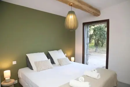Spacieuse villa avec piscine privée à Porto-Vecchio - Photo 2