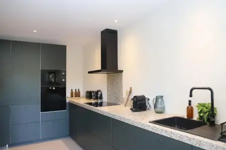 Spacieuse villa avec piscine privée à Porto-Vecchio - Photo 3