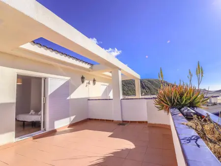 Penthouse duplex à Los Cristianos avec terrasse et vue sur l'océan - Photo 10