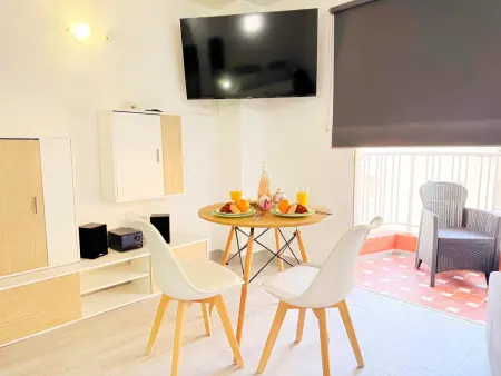 Studio moderne à 50m de la plage avec climatisation - Photo 5