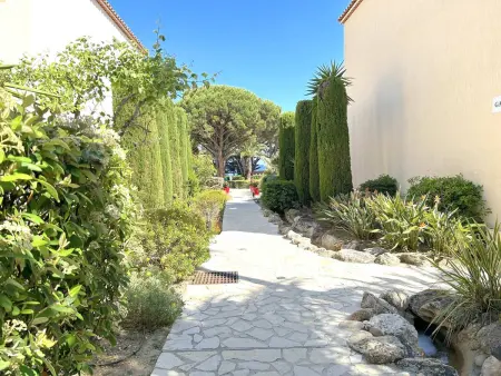 Appartement climatisé, vue mer - 4 pers., Appartement 4 personnes à Le Lavandou - Photo 13