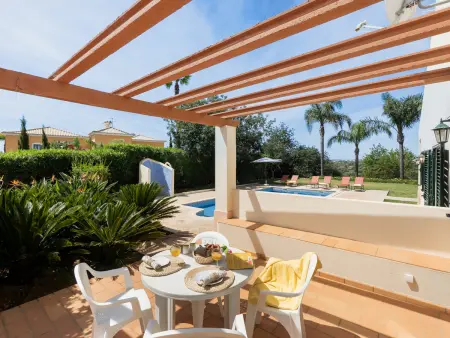 Villa privée avec piscine - 6 pers., Villa 6 personnes à Guia - Photo 1