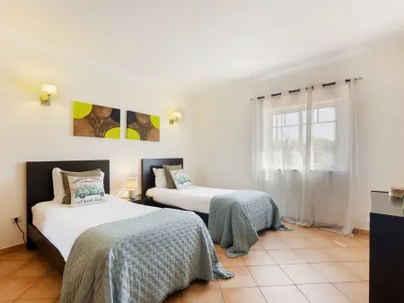 Villa privée avec piscine - 6 pers., Villa 6 personnes à Guia - Photo 6