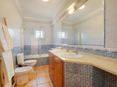 Villa privée avec piscine - 6 pers., Villa 6 personnes à Guia - Photo 13
