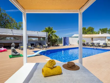 Villa calme avec piscine privée - 8 pers., Villa 8 personnes à Guia - Photo 3