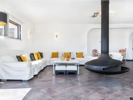 Villa calme avec piscine privée - 8 pers., Villa 8 personnes à Guia - Photo 8