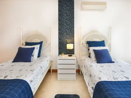 Appartement avec clim et WIFI - 6 pers. proche plage - Photo 12