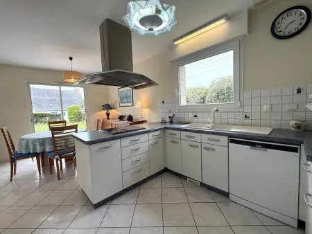 Grande maison avec parking - 9 pers., Maison 9 personnes à Trégastel - Photo 8